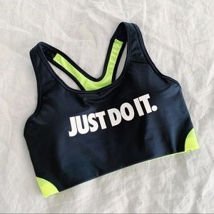 NEW Nike Just Do It black padded sports bra